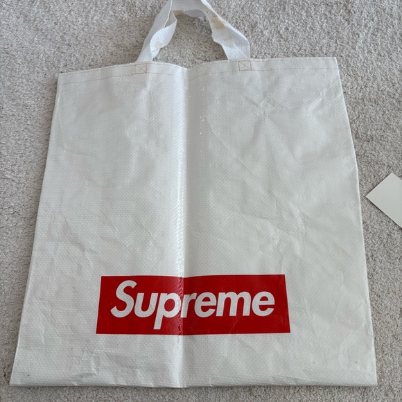 Supreme White Tote Bag and Box Logo Sticker - Picture 7 of 13